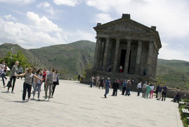 Rusyalı turistler tatil için Ermenistan’ı tercih etmeye devam ediyorlar