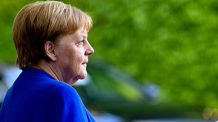 Merkel’den net mesaj: ‘Brexit yeniden müzakere edilmeyecek’