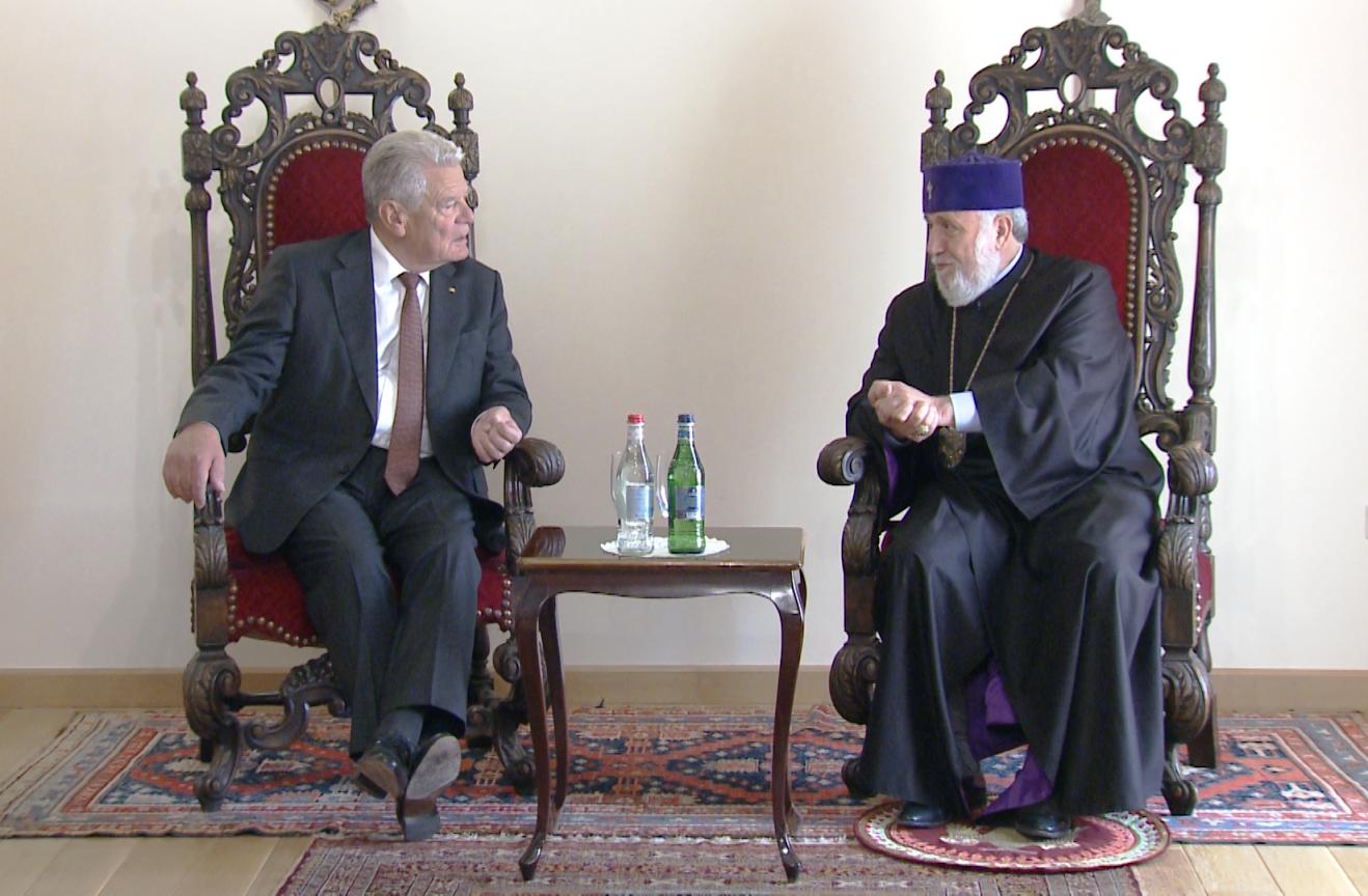 Almanya'nın eski Cumhurbaşkanı Joachim Gauck Ermenistan'da