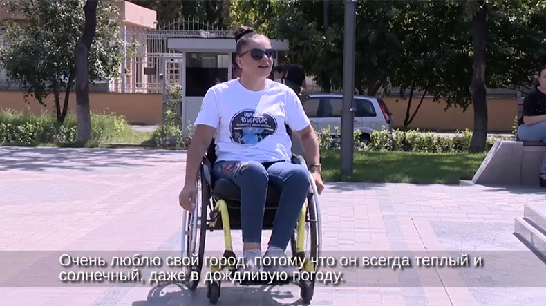 Ermenistan'ı temsil eden Gohar Navasardyan, Rusya'da yapılan Engelliler Güzellik Yarışmasında ödül kazandı