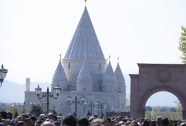 Dünyada en büyük Yezidi tapınağı Ermenistan’da açıldı!(foto)