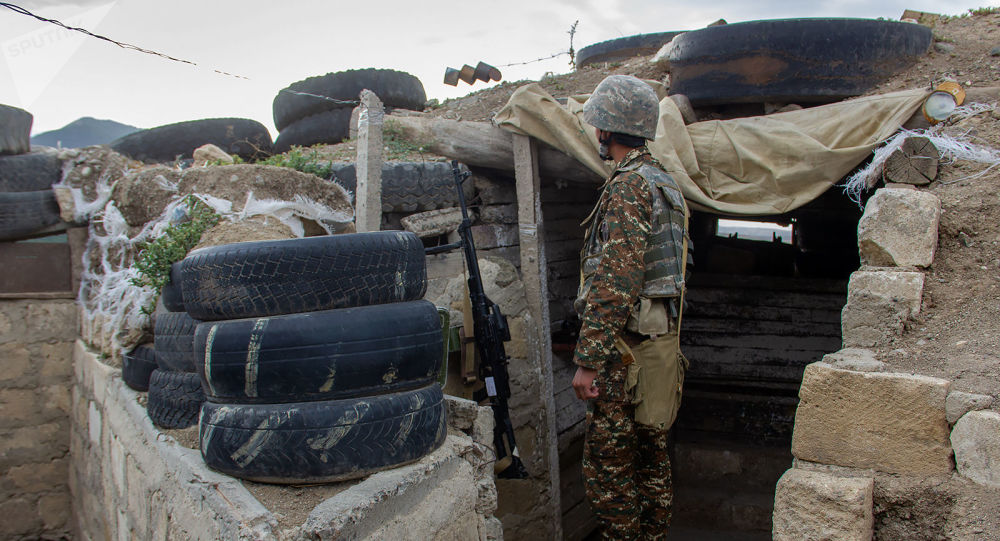 Azerbaycan'ın sızma ve keşif operasyonlarını engelleyen Ermeni askerler ödüllendirildi