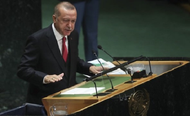 Le Monde: ''Турция — капризный союзник и очень сложный враг''
