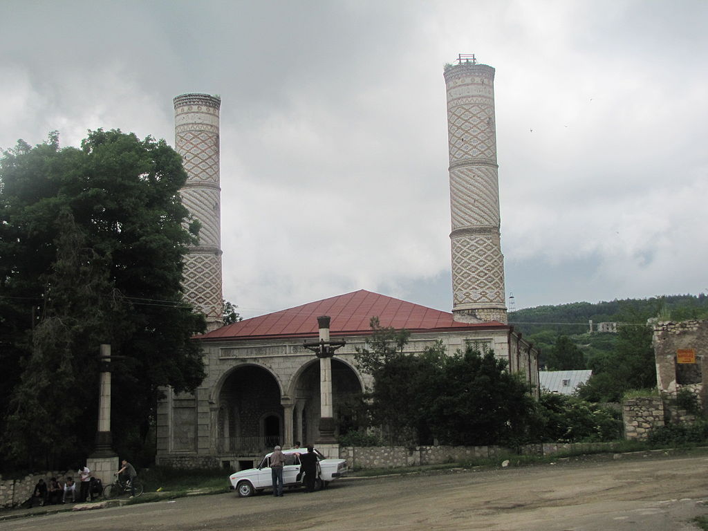 Karabağ’ın Şuşi şehrinde cami restorasyonu tamamlandı