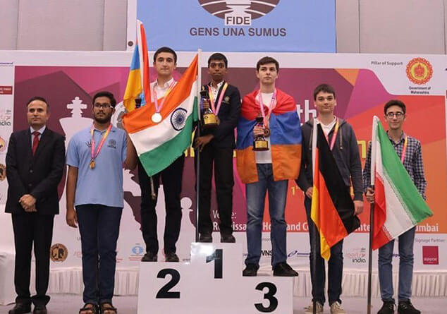 Ermeni gençler, Dünya U18 Yaş Grubu Satranç Şampiyonası'nda gümüş ve bronz madalya kazandı