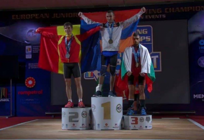 Ermeni halterci Avrupa Halter Şampiyonası'nda küçük altın madalya kazandı