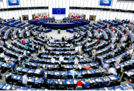 В Европарламенте осудили военную операцию Турции