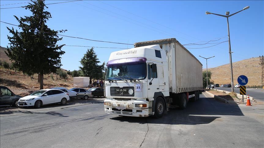 BM'den İdlib'e 37 TIR insani yardım