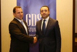 Ermenistan ve Gürcistan savunma alanında ikili işbirliğini genişletmeyi hedefliyor