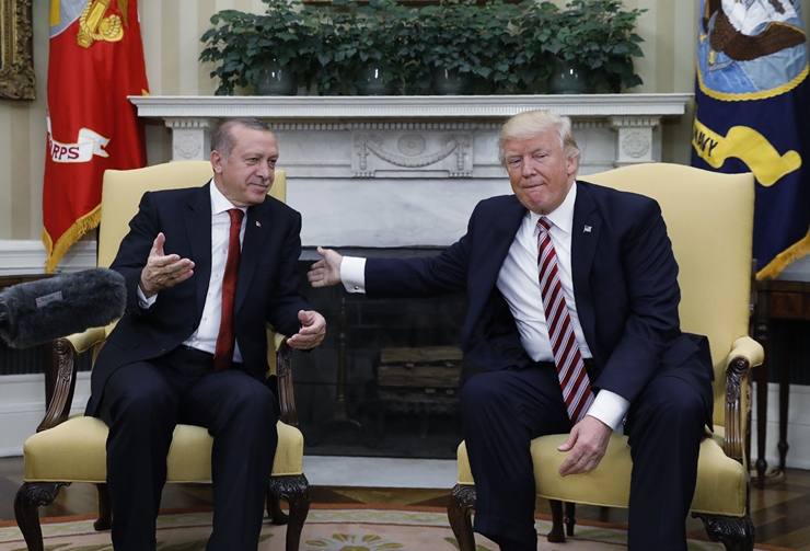 Ըստ ընդդիմադիր կուսակցապետի՝ Թուրքիան նման է ԱՄՆ-ի և Ռուսաստանի միջև «սեղանի թենիսի գնդակի»