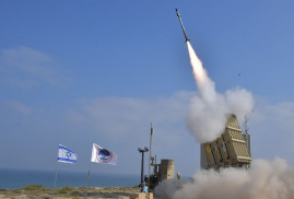 İsrail: Suriye'den atılan 4 roketi havada vurduk