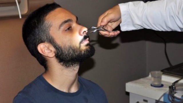 Турецкий студент 6 лет прожил с зубом в носу