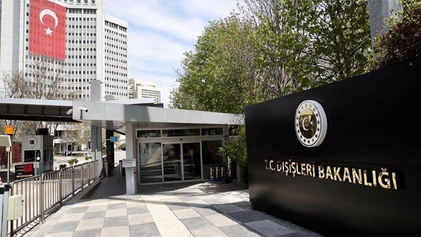 Cumhuriyet. «ԱԳՆ-ն կիսով չափ կրճատել է ցեղասպանության թեզերի դեմ պայքարի բյուջեն»