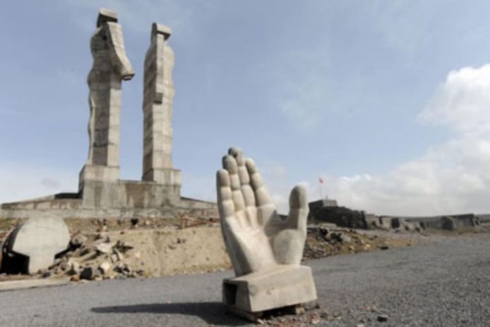 «Հայ-թուրքական բարեկամության» արձանի հեղինակը Թուրքիայում շահել է դատը