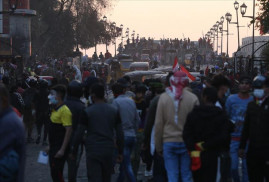 Irak’ın Zikar vilayetinde göstericilerin öldürülmesi üzerine istifa sesi geldi