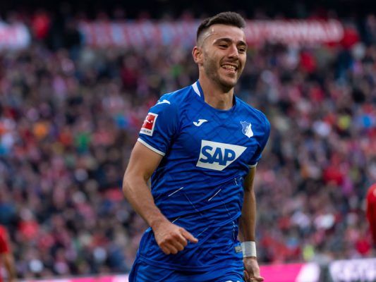 Hoffenheim Ermeni futbolcunun tişörtü için yarışma düzenledi