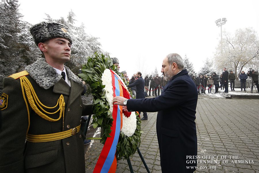 Nikol Paşinyan: "Ermenilere karşı yeni bir imha veya zorla yerinden etme çabasına izin vermeyeceğiz"