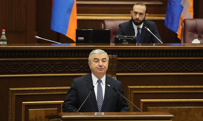 Karabağ Parlamentosu Başkanı: Azerbaycan’da Ermenilere karşı soykırım düzenleyenler hesap verecek