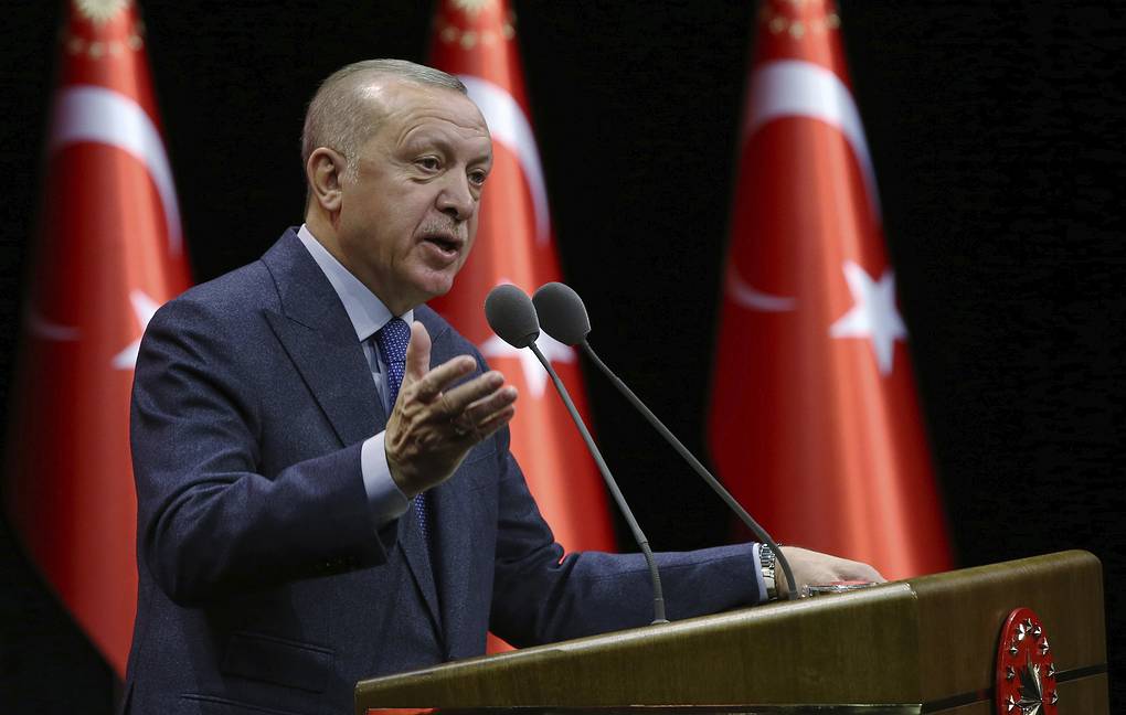 Эрдоган утверждает, что Россия и Сирия наносят удары по мирным жителям в Идлибе