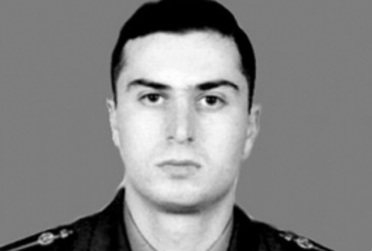 Azerbaycan'lı katil Safarov tarafından uykuda baltalanan Ermeni subay'ın ölümünün 16. yıldönümü