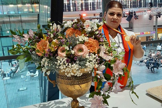 Ermeni kadın Dünya aşçılar olimpiyatında birinci oldu