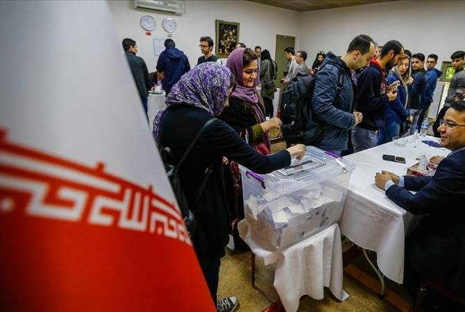 İran'da bugün yapılmakta olan milletvekili seçimlerine 6 Ermeni aday katılıyor