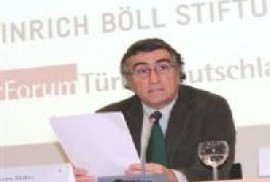 Hasan Cemal “1915 Ermeni Soykırımı” adlı en son kitabını Berlin’de tanıttı