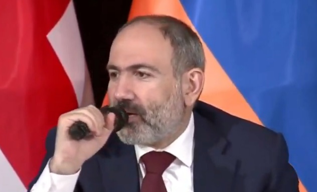 Ermenistan Başbakanı: "Türkiye'nin, komşuları ile olan sorunları gittikçe artıyor"