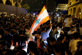 Lübnan'da ekonomik kriz: Halk bu kez daha sokağa indi