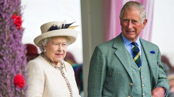 71 yaşındaki İngiltere Prensi Charles'ın koronavirüs testinin pozitif çıktığı açıklandı