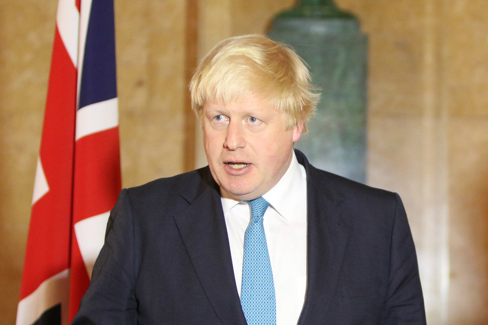 İngiltere Başbakanı Boris Johnson'ın koronavirüs testi pozitif çıktı