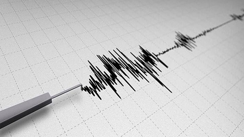 Azerbaycan'da yaşanan deprem Ermenistan'da da hissedildi