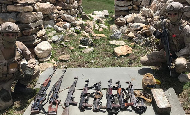 Թուրքիայում հողի մեջ թաքցված զենք-զինամթերք է հայտնաբերվել