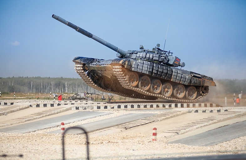 Ermenistan’da tank tatbikatı düzenlendi