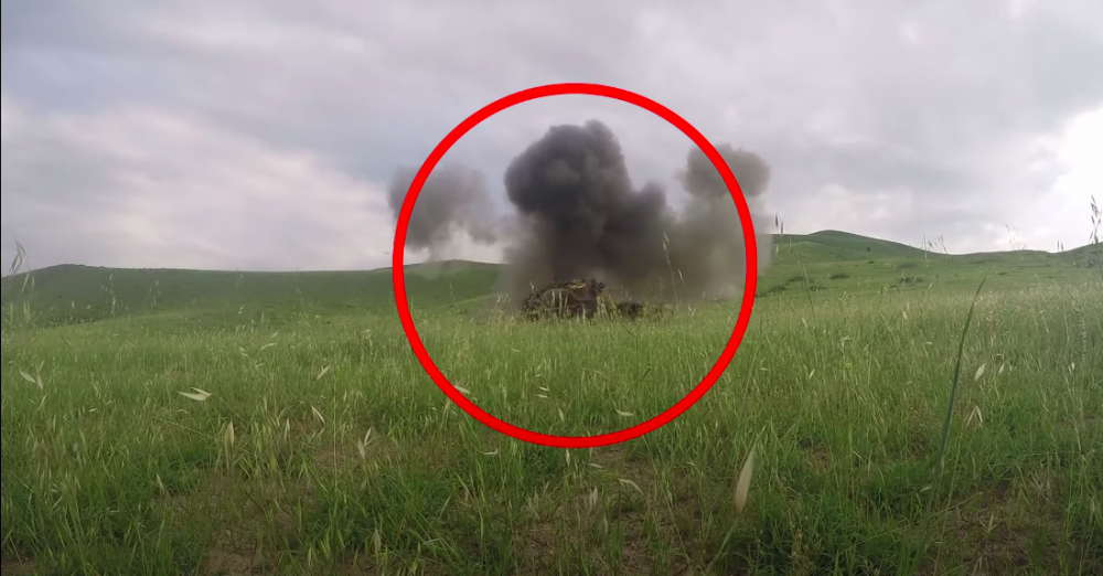 Karabağ'da yerel savaş İHA'sı başarıyla test edildi (video)