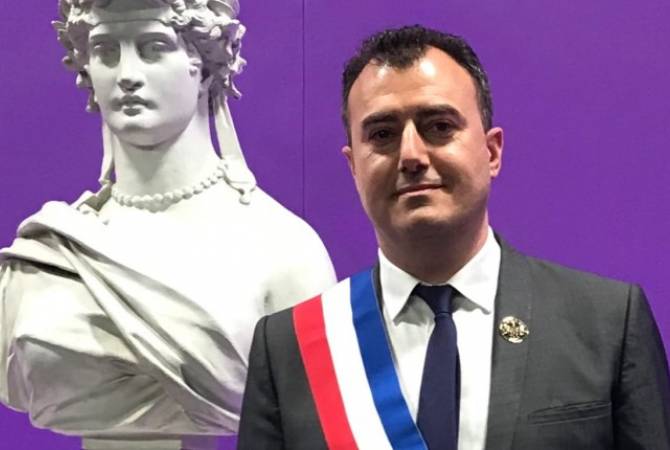 Ermeni Saro Mardiryan Fransa’nın Alfortville şehrinin Belediye Başkanı Yardımcısı oldu