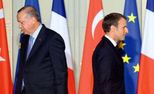МИД Франции обвинил Турцию в нарушении эмбарго на поставки оружия в Ливию