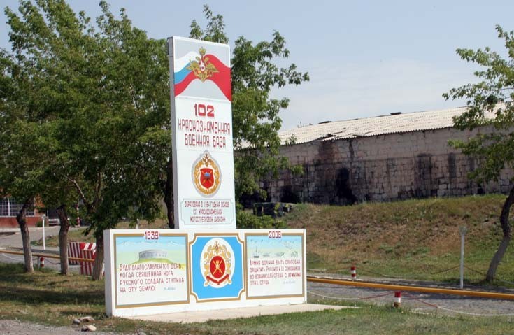 Ermenistan'da bir Rus asker ölü bulundu