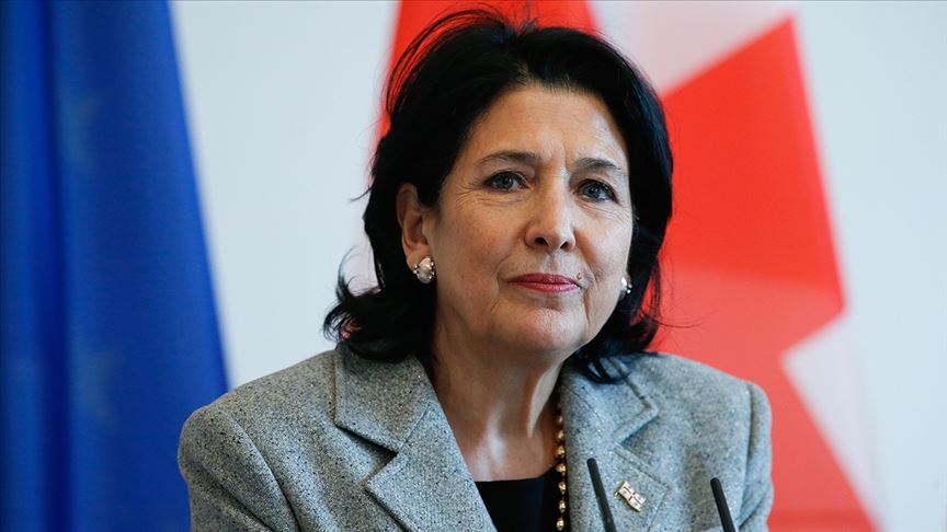 Gürcistan Cumhurbaşkanı Ermenistan ve Azerbaycan sınırında yaşanan gerginliğe değindi