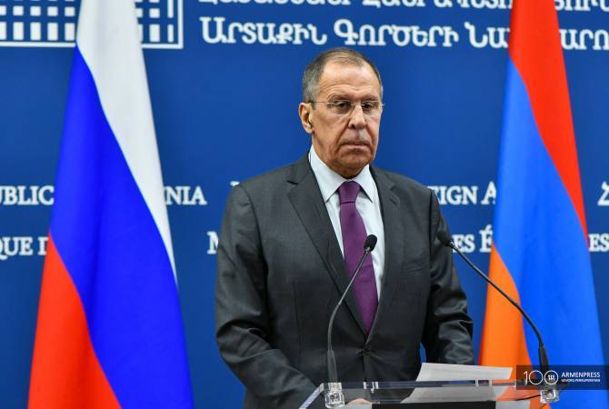 Lavrov, Azerbaycan ve Ermenistan elçileriyle sınırdaki gerilimi görüştü