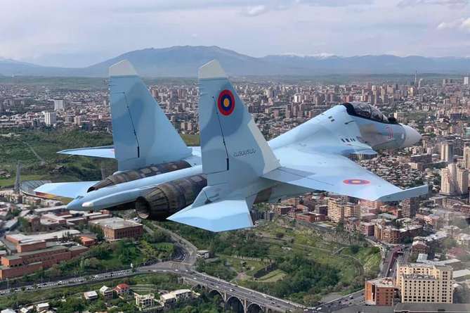 Rusya Ermenistan ile SU-30 savaş uçaklarının yeni partisi için görüşmeye hazır