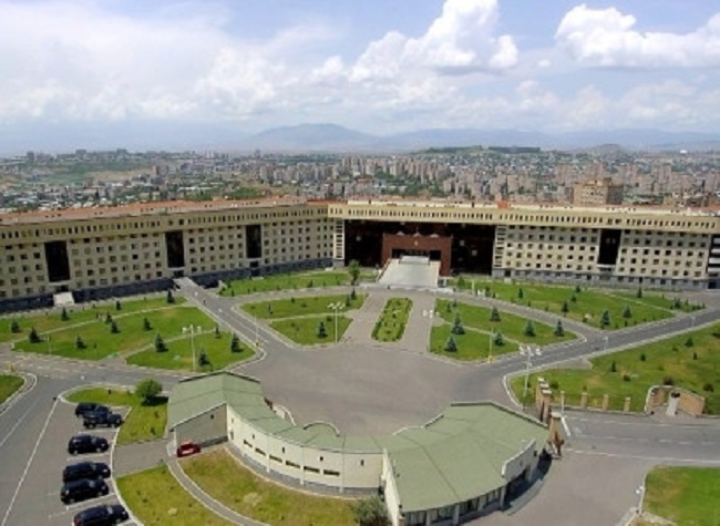 Ermenistan Savunma Bakanlığı Azerbaycan’ın gerilim arttıran eylemleriyle ilgili açıklamada bulundu