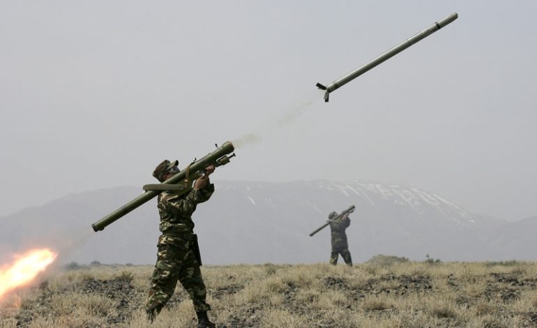 Karabağ'da Azerbaycan'ın helikopterin vurulma anı (Video)