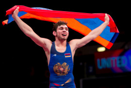 Avrupa şampiyonu Ermeni sporcu, gönüllü olarak Karabağ cephe hattına doğru yola çıktı