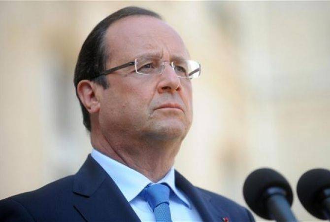 François Hollande: Türkiye'nin NATO üyeliği sorgulanmalı