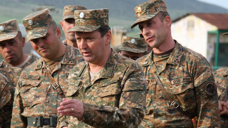 General Calal Harutyunyan’a “Karabağ Kahramanı” ünvanı verildi