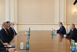 Министр обороны Турции Хулуси Акар посетит Баку
