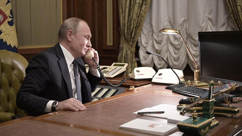 Rusya Devlet Başkanı, Ermenistan Başbakanı ile Dağlık Karabağ'daki durumu ele aldı