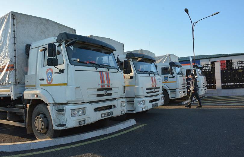 Rusya Acil Durumlar Bakanlığı'nın ikinci insani yardım konvoyu Karabağ'a ulaştı