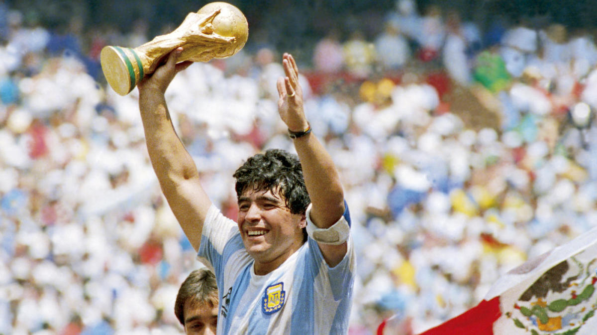 Diego Maradona kalp krizi sonrası vefat etti